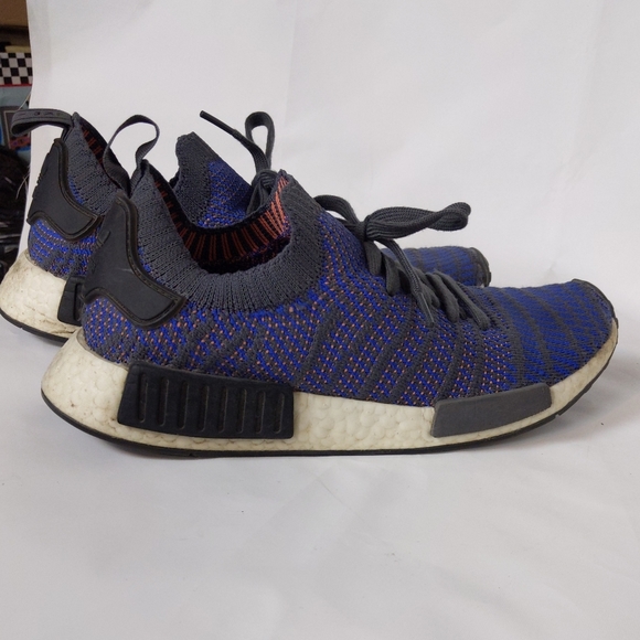 FINAL SALE 🌿NMDR1 ADIDAS SHOES🌿 - Picture 5 of 8